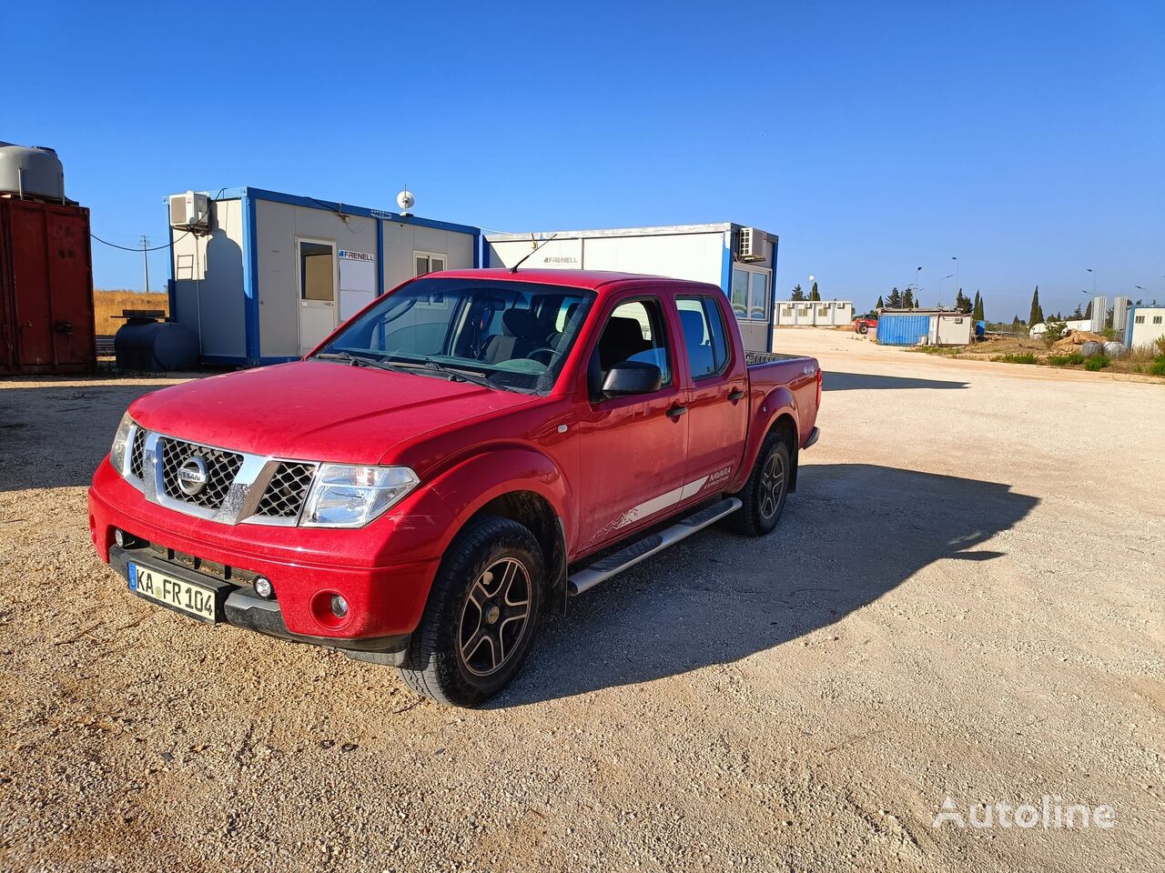 пикап Nissan Navara