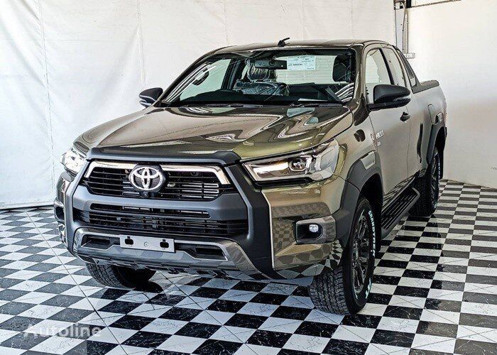 пикап Toyota HILUX