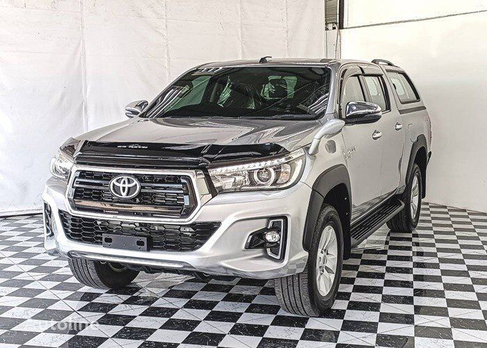 μικρό φορτηγό αυτοκίνητο Toyota HILUX