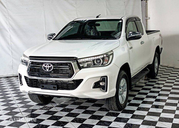 皮卡车 Toyota HILUX