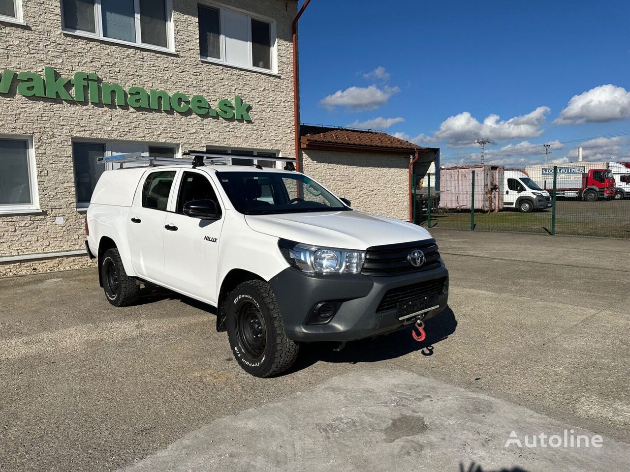 Toyota HILUX 2,4D 4x4 VIN 097 minibüs pikap