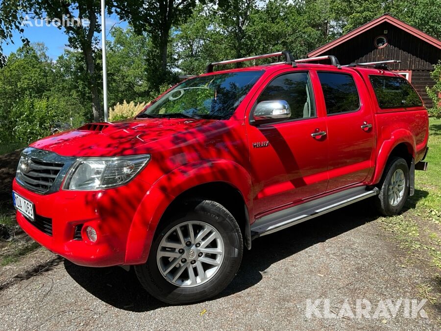 пикап Toyota Hilux