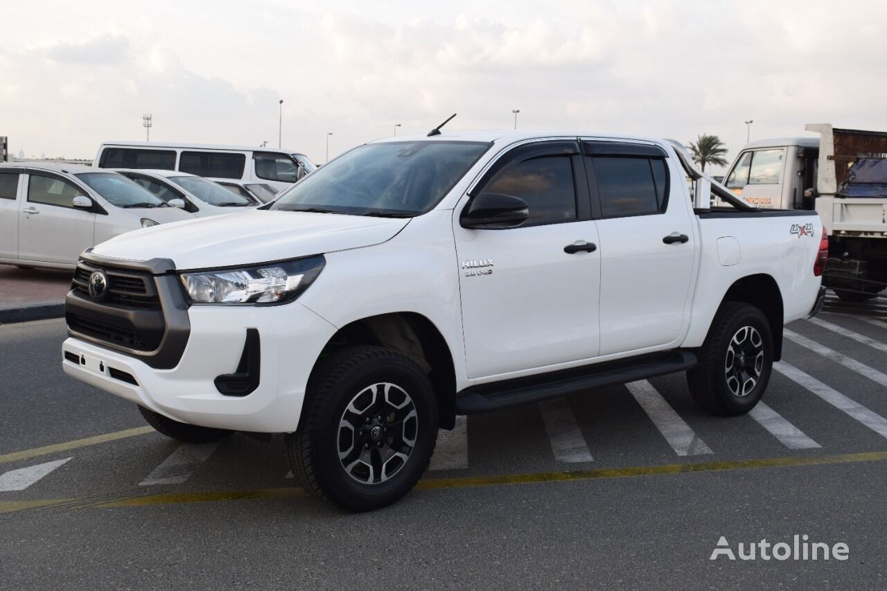 новый пикап Toyota Hilux 2.8