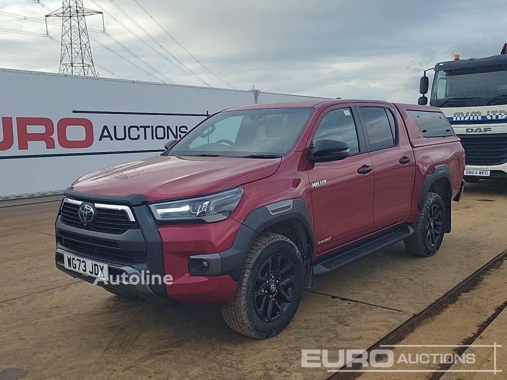 pick-up Toyota Hilux Invincible X