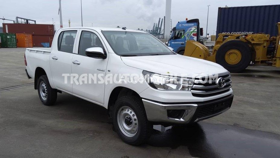 Toyota Hilux / Revo Pick-up Transporter