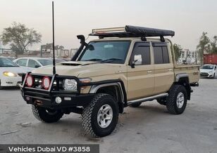 Toyota LANDCRUISER Pick-up Transporter