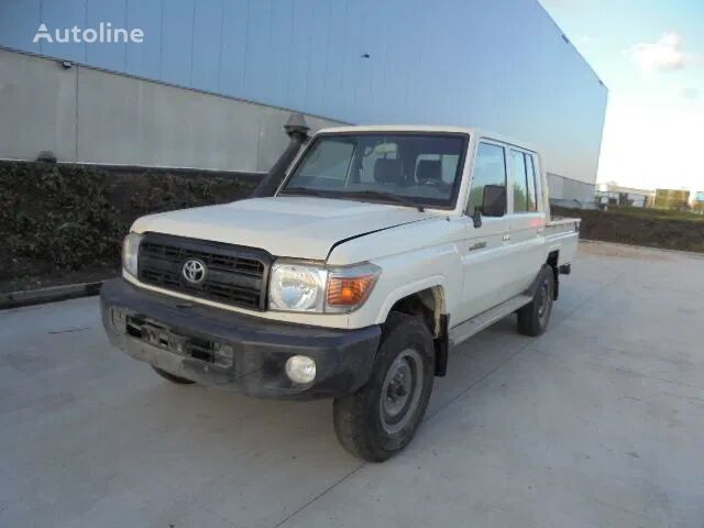 الميكروباصات شاحنة بيك-اب Toyota Land Cruiser HZJ79L DKMRS 4X4 DOUBLE CAB PICKUP ONLY EXPORT OUT