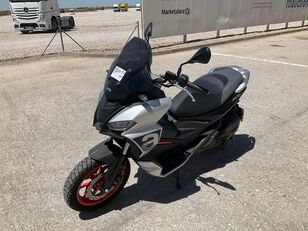 скутер Aprilia SR GT125