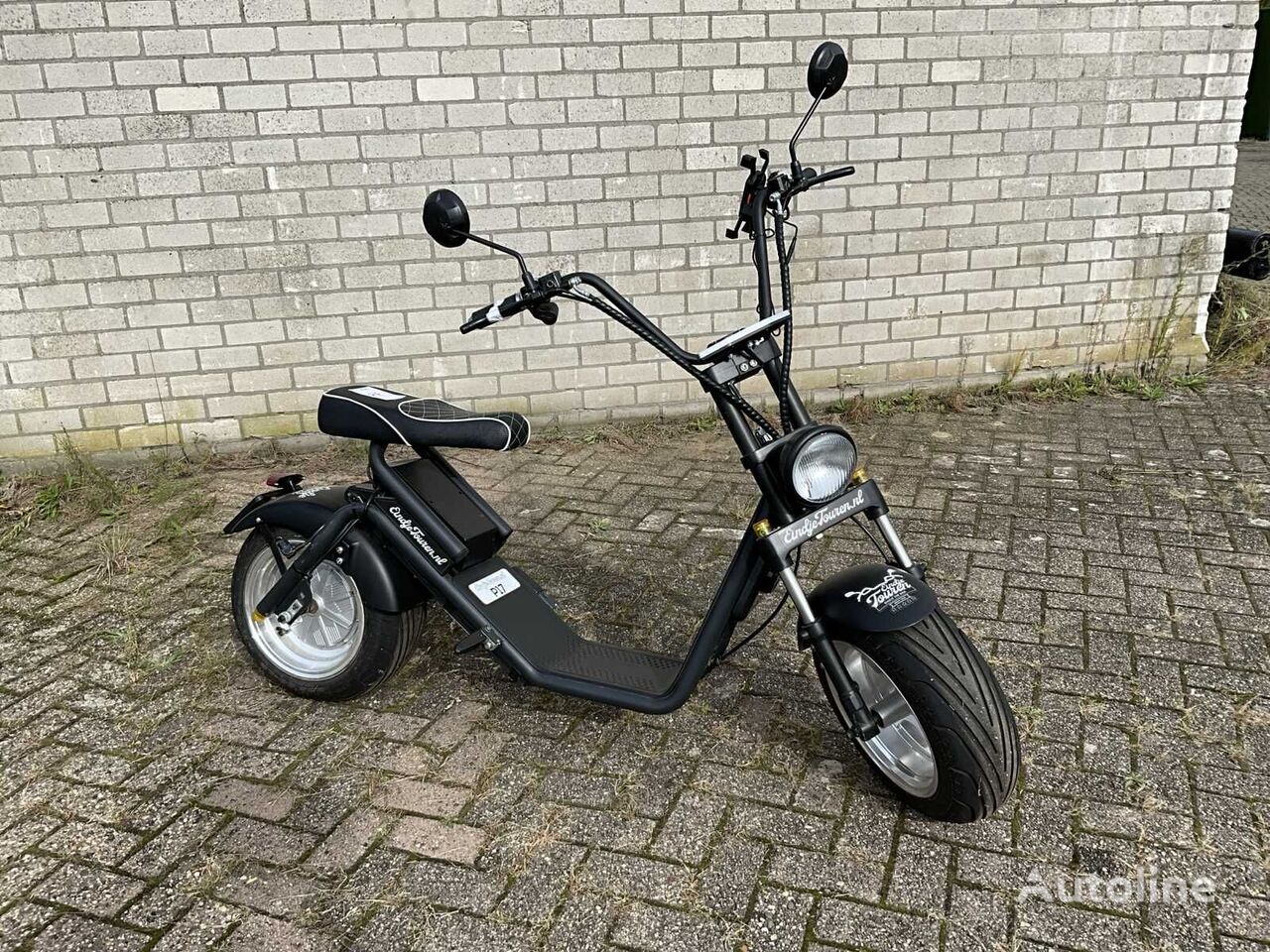 Spyder wheelz Snorscooter escúter