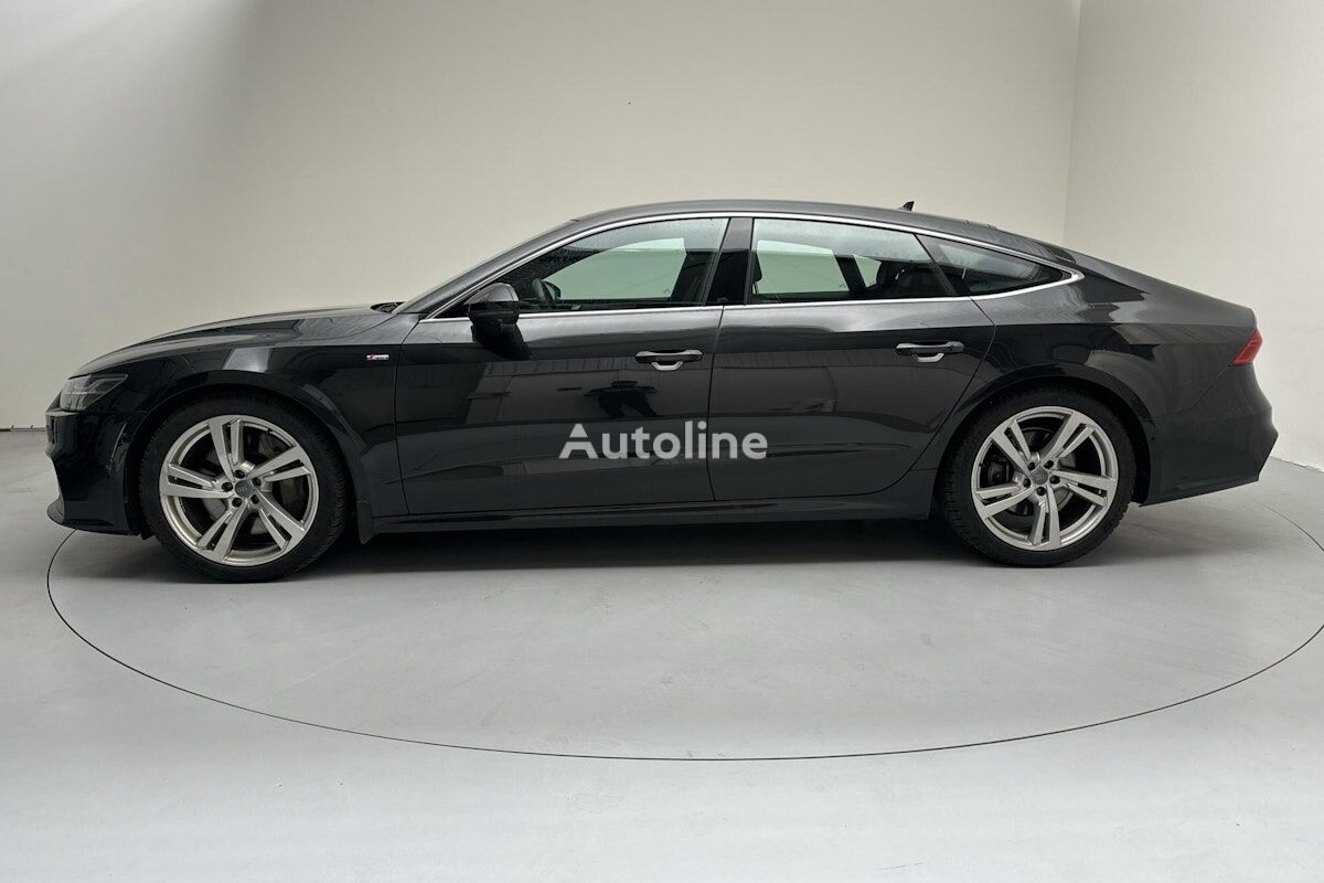 sedan Audi A7