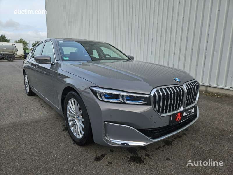 sedanas BMW 745e