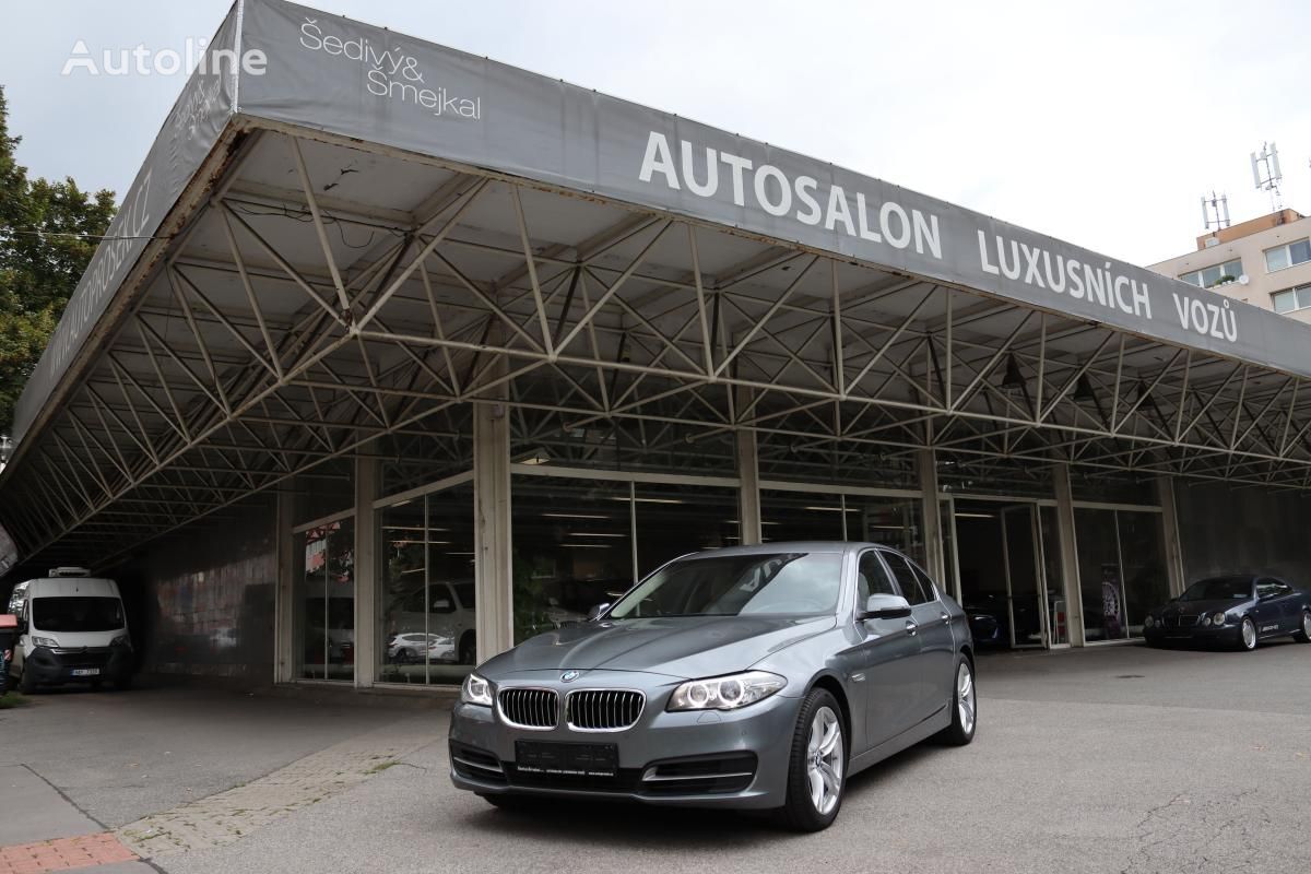 sedaan BMW Řada 5,  525D XDRIVE F10