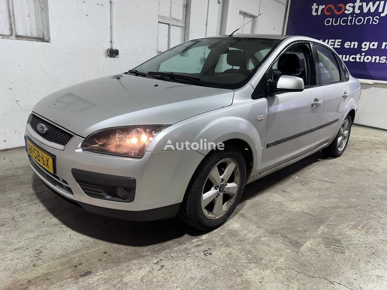 سيارة سيدان Ford Focus