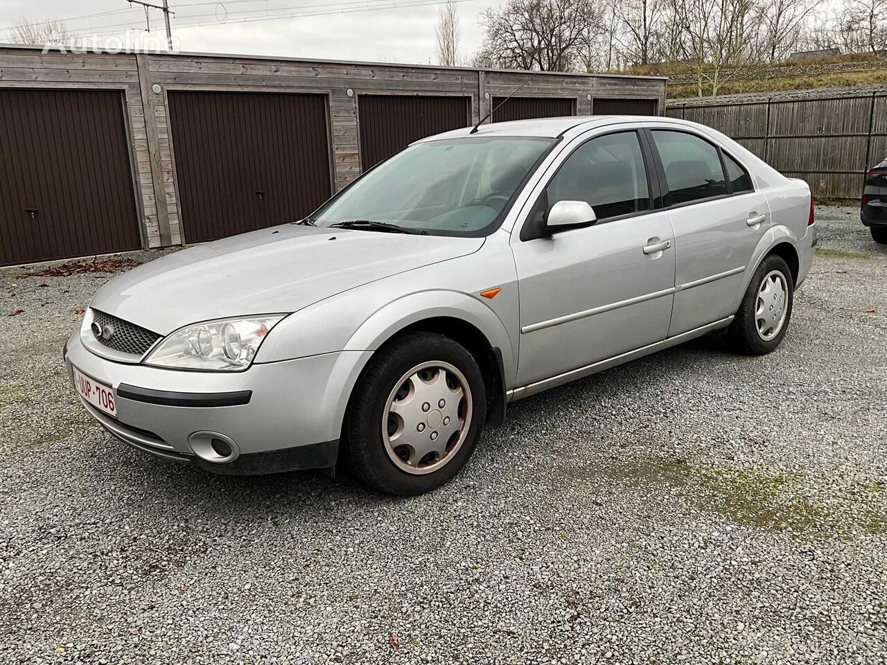 sedan Ford Mondeo