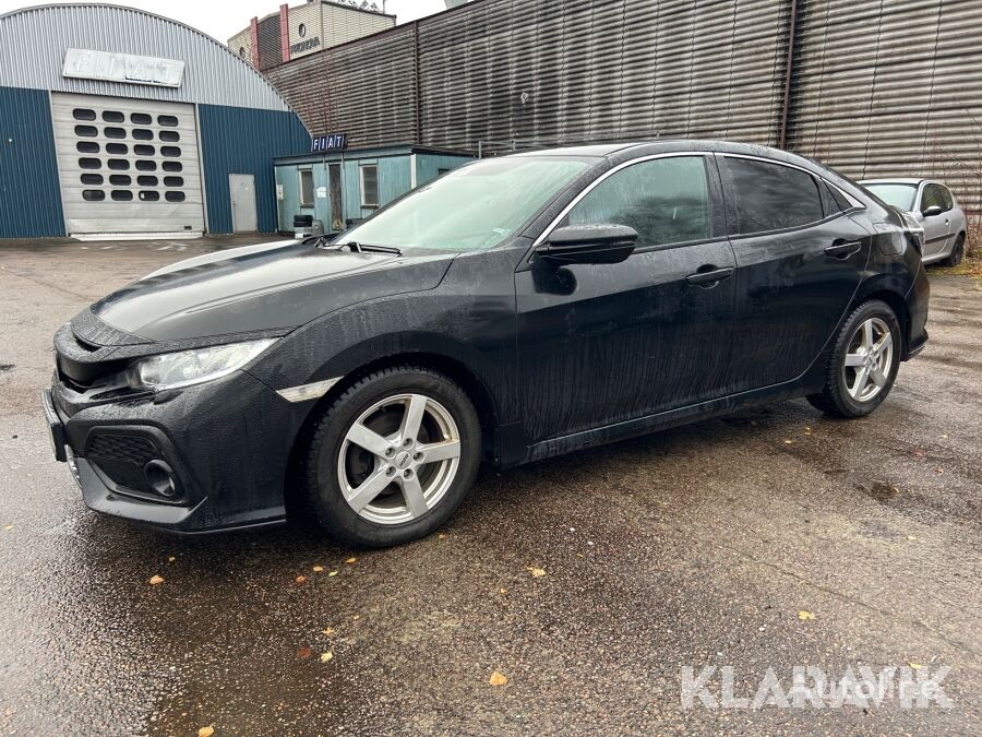 седан Honda Civic 1.0T