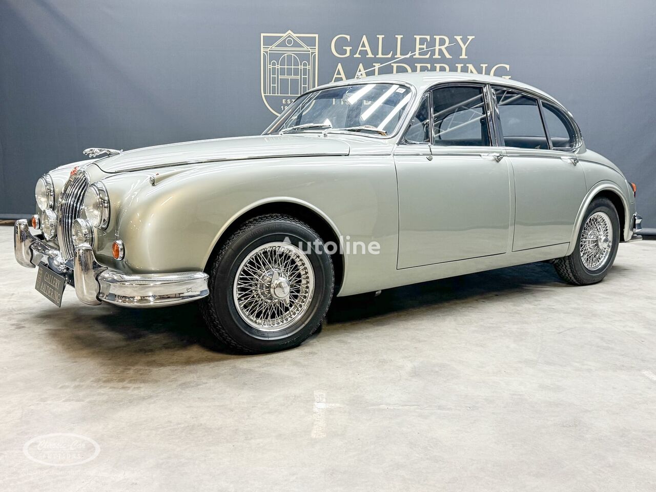 Jaguar MK II sedan