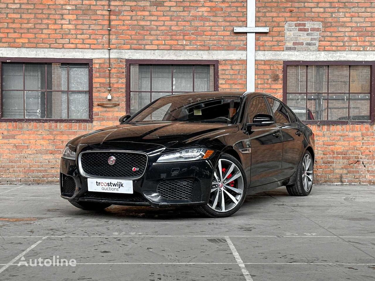 Jaguar XF sedan