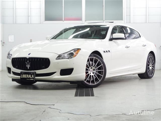 سيارة سيدان Maserati QUATTROPORTE