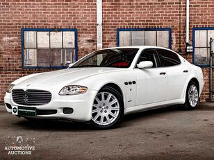 Maserati Quattroporte セダン