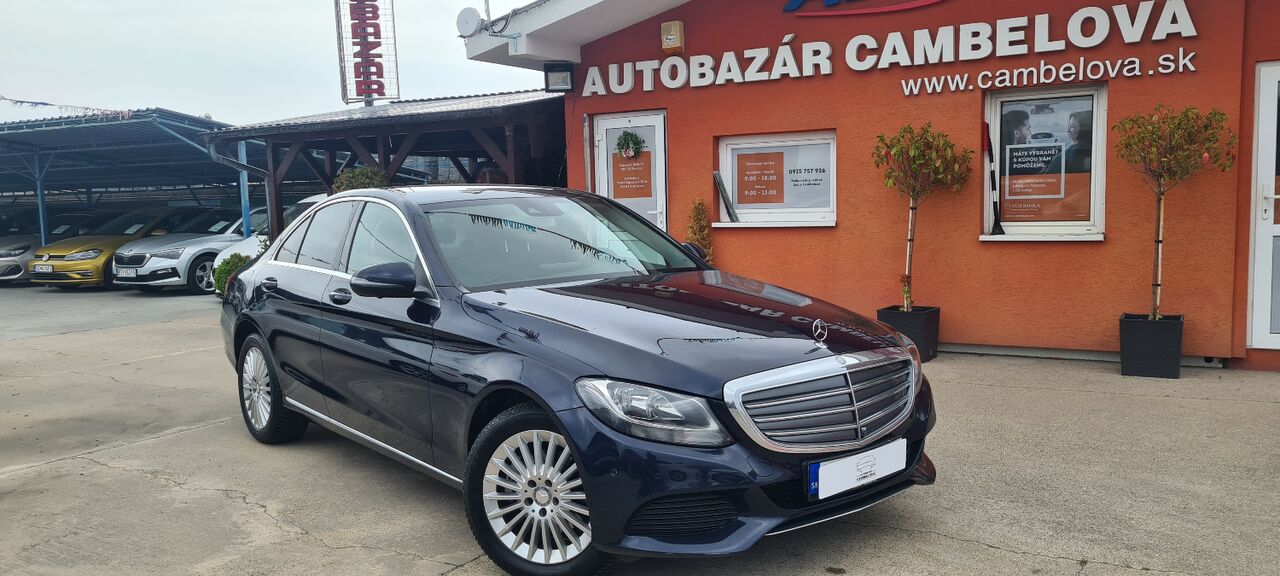 sedanas Mercedes-Benz C trieda C 200 4MATIC