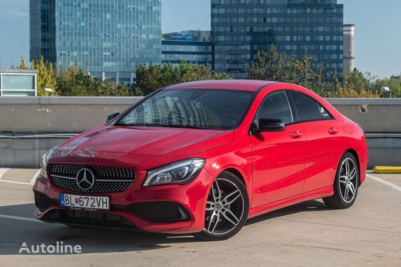 Mercedes-Benz CLA Kupé 180 AMG Line A/T Sedan