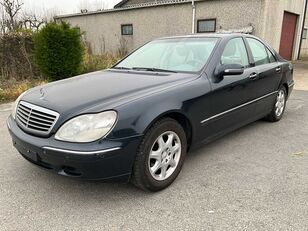 Mercedes-Benz S320 sedan