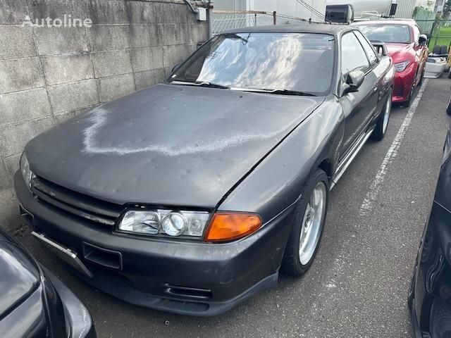 dòng xe sedan Nissan SKYLINE