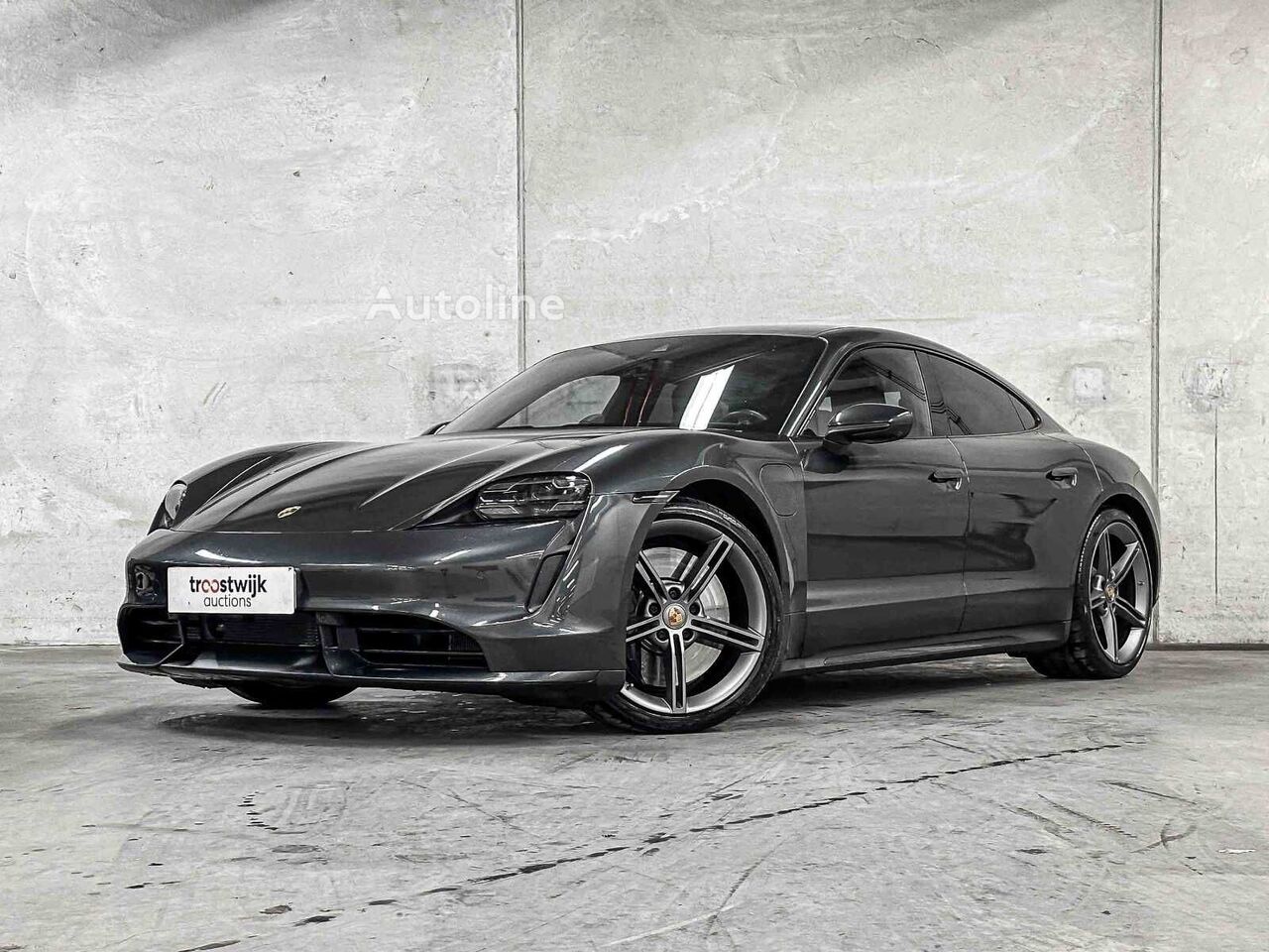 berline Porsche Taycan