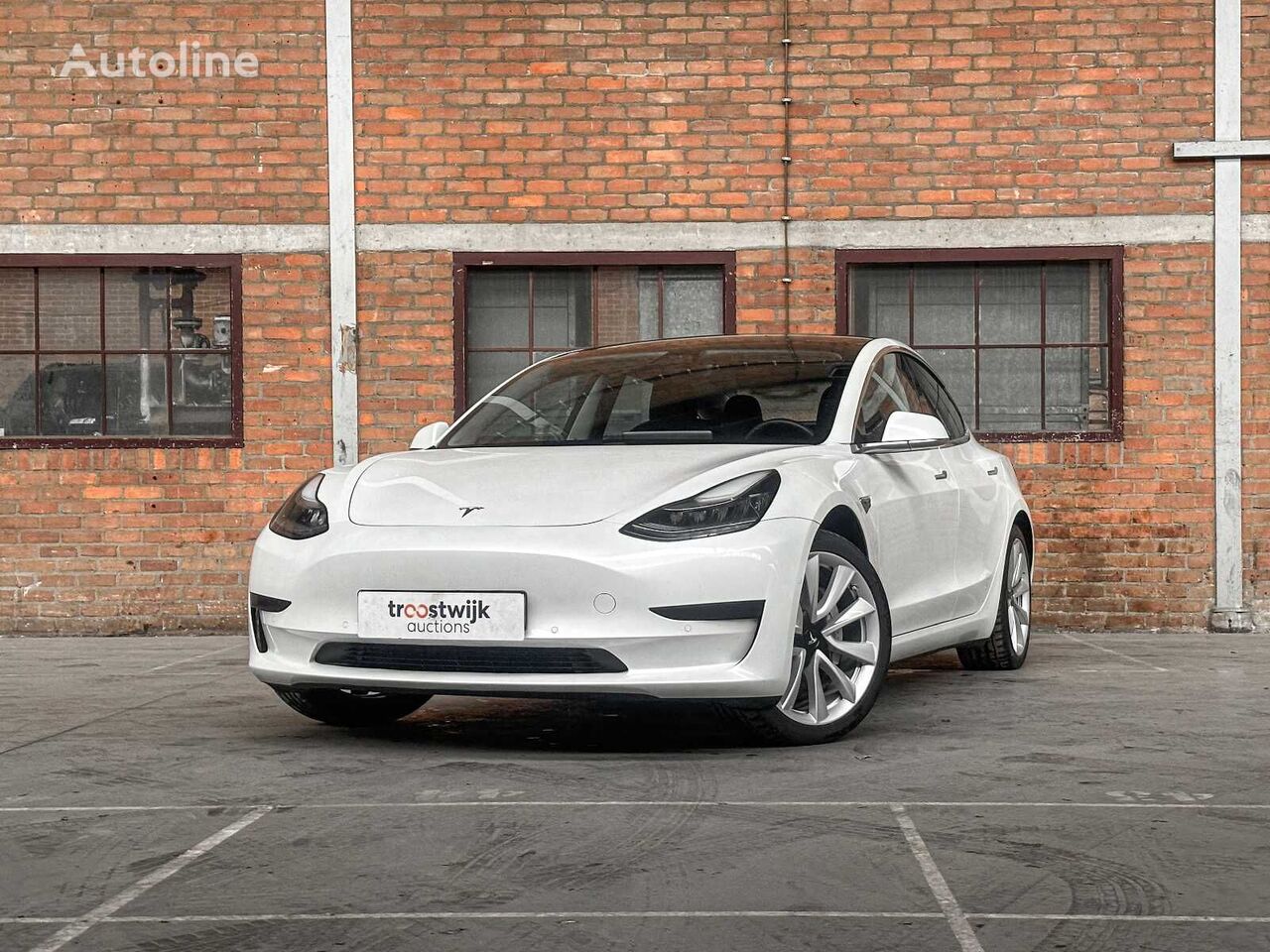 berline Tesla Model 3