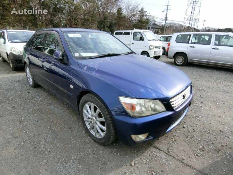 Toyota ALTEZZA sedan for sale Japan, UB43932
