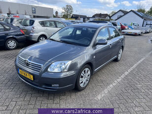 sedan Toyota Avensis 1.8