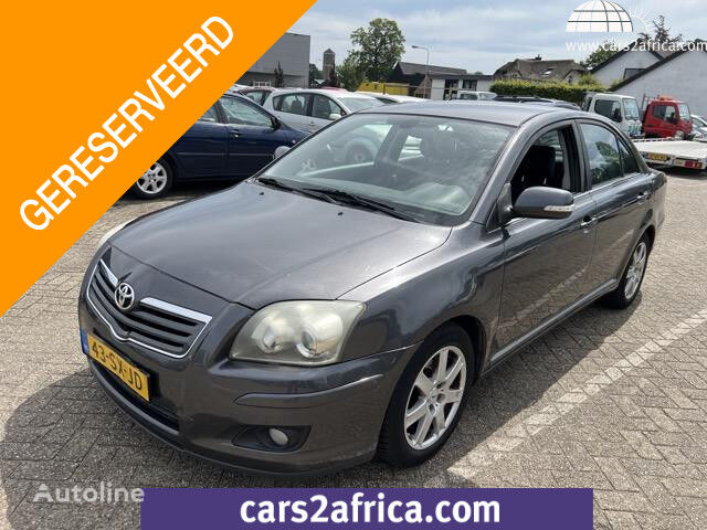 Toyota Avensis 2.0 VVTi Luna berlina