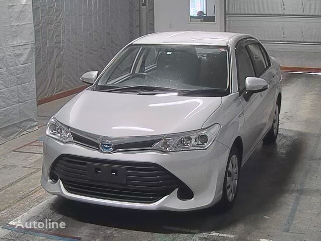 седан Toyota COROLLA AXIO