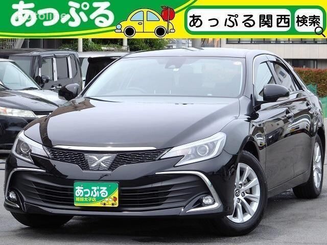 Toyota MARK X sedan