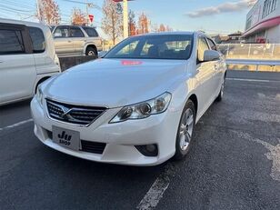 Toyota MARK X sedan