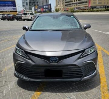 sedaan Toyota Toyota Camry 2.5 LE Hybrid