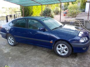 dòng xe sedan Toyota Авенсис