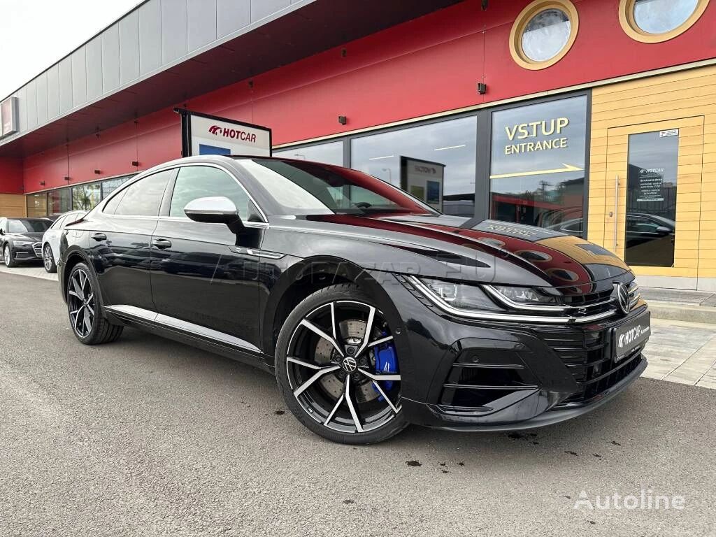 سيارة سيدان Volkswagen Arteon Shooting Brake VW  2.0 TSI 235kW 4Motion DSG R s ťaž. zar