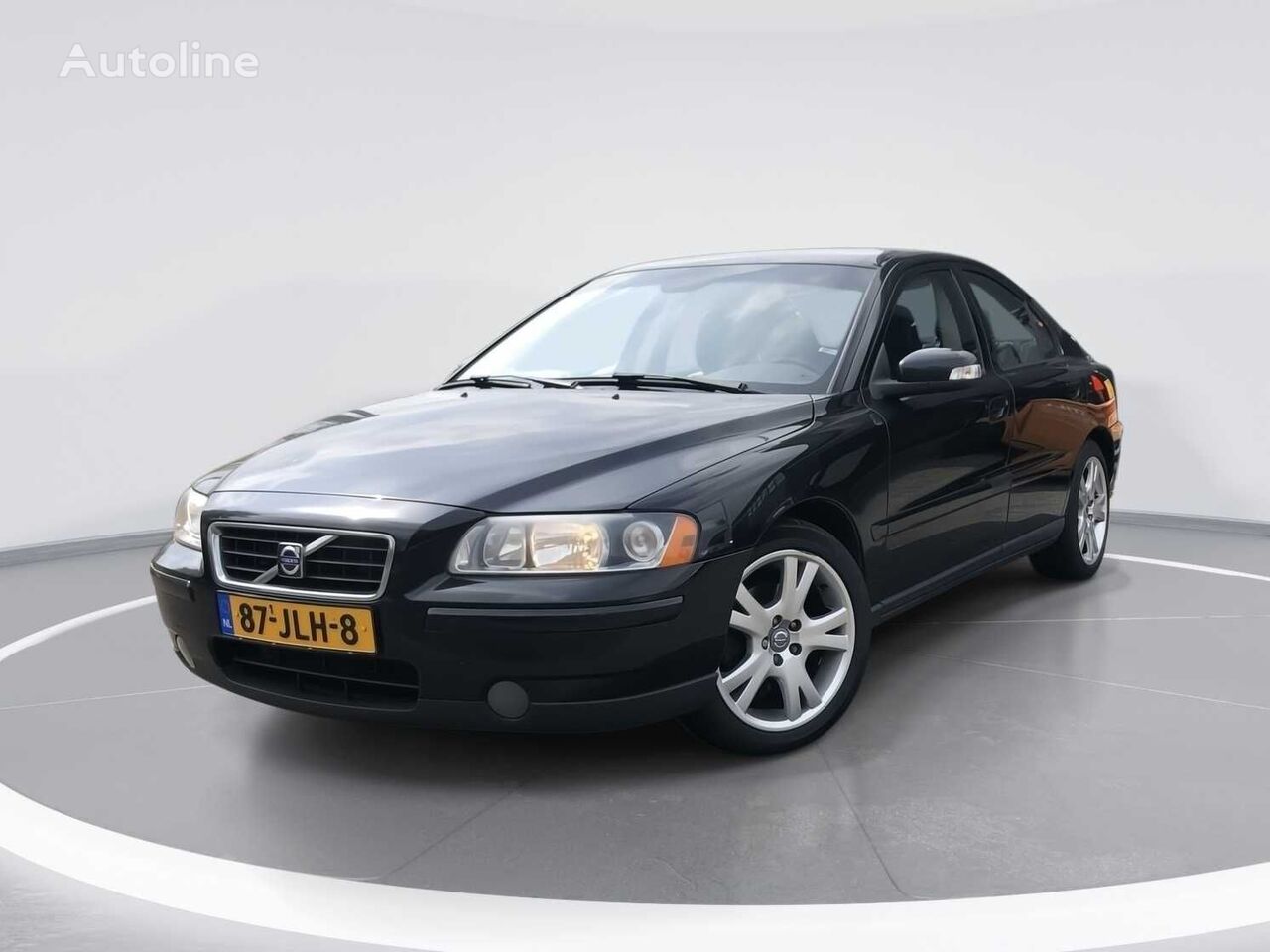 세단 Volvo S60