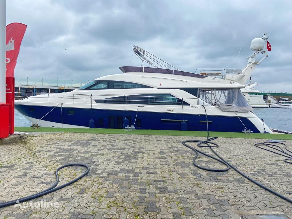 Fairline Squadron 58 yacht