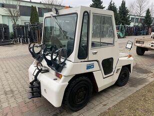 Toyota 	2TG20 /02/     V-3869 baggage tractor