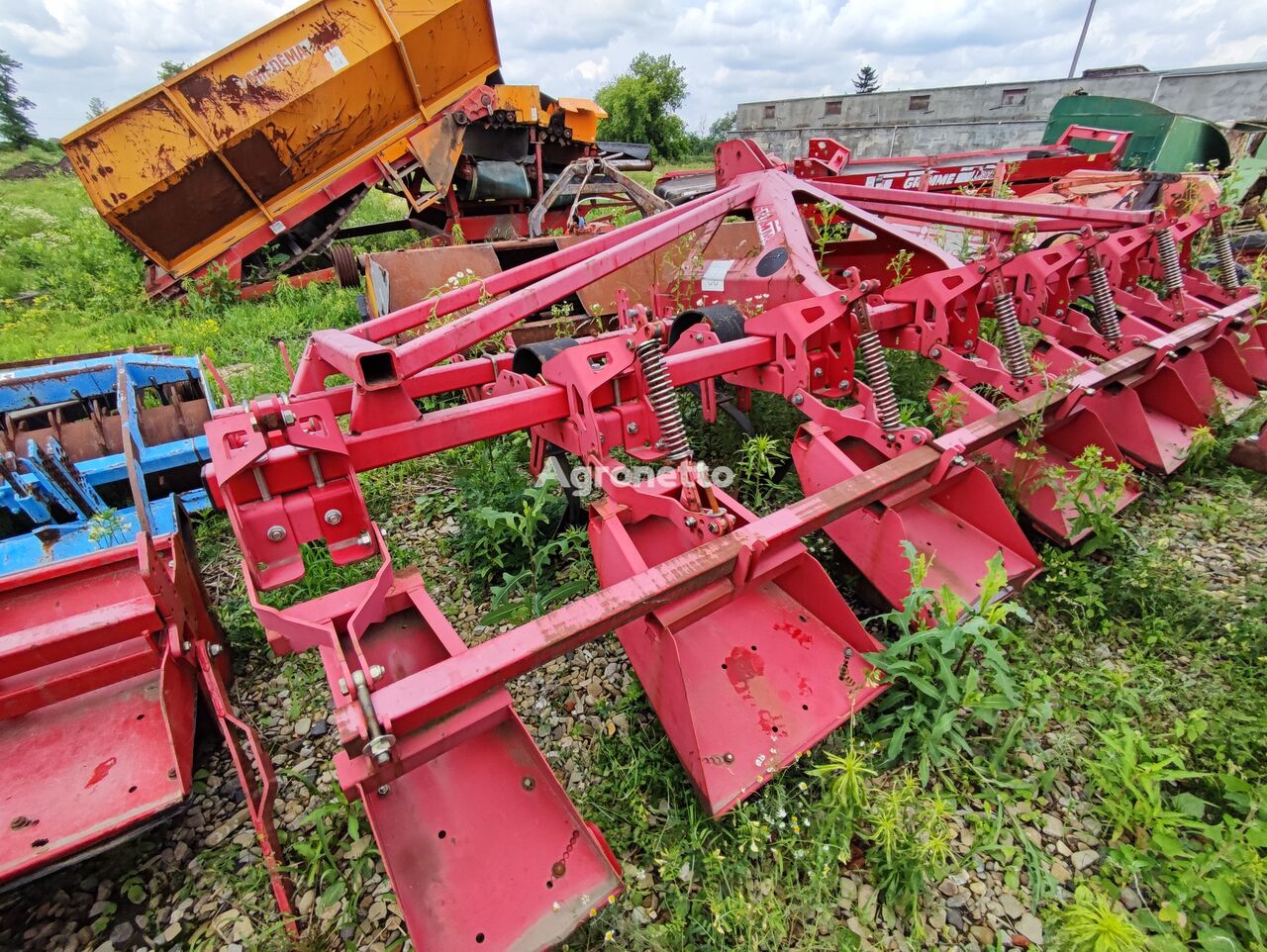 Grimme bed former