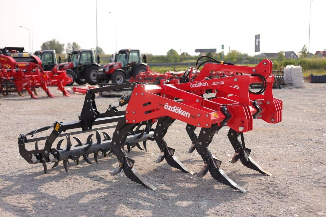 판매 중인 배토기 Pług dłutowy Ozdoken Boltan 545 - 5 łap, wersja demo | Agroline KR 배토기 Pług dłutowy Ozdoken Boltan 545 - 5 łap, wersja demo - Agroline