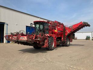 Holmer T4-30 beet harvester