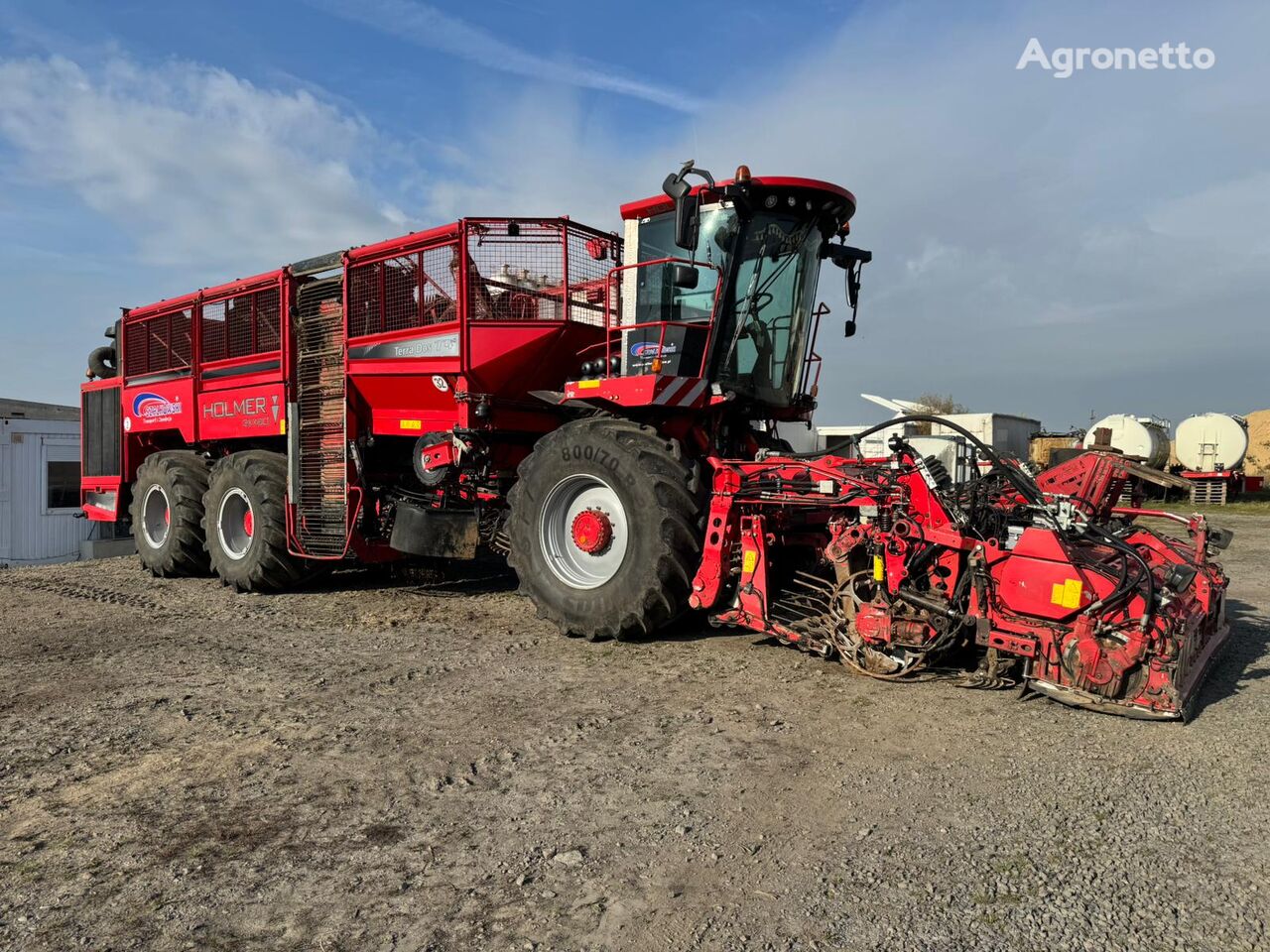 Holmer T4-40 beet harvester