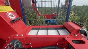 Комбајн за бобинки Jagoda Raspberry & Blueberry Harvester JAGODA 300 се продава - Слика 27 | Agroline MK Нови комбајн за бобинки Jagoda Raspberry & Blueberry Harvester JAGODA 300 | Слика 27 - Agroline