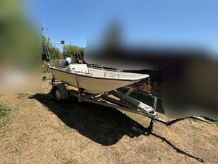 Carolina Skiff 1455 barco