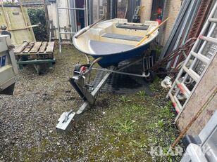 Jolle med b&aring;dtrailer og motor Boot