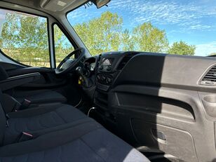 Camion fourgon < 3.5t IVECO DAILY 35C14 à vendre - Image 16 | Autoline CA Camion fourgon < 3.5t IVECO DAILY 35C14 | Image 16 - Autoline