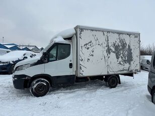 n&aacute;kladn&iacute; vozidlo furgon < 3.5t IVECO Daily 35S14 100kw M6 izotherma